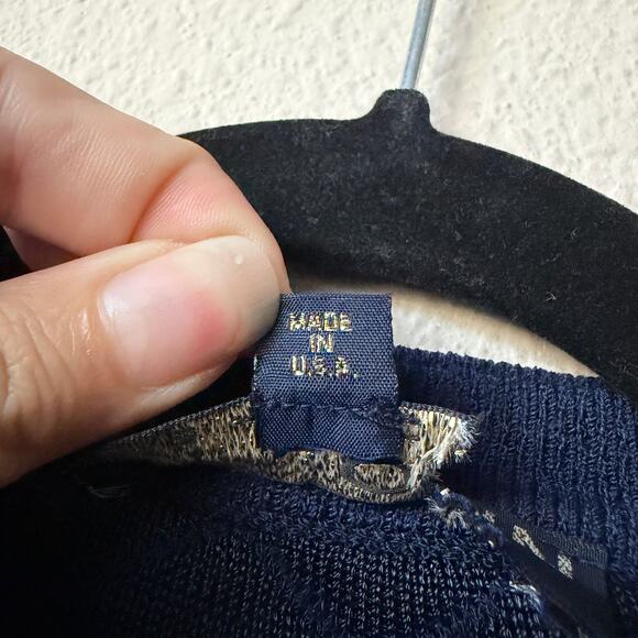 St. John Navy Diamond Knit Cardigan with Gold Crest Buttons Size 8 - Picture 7 of 7